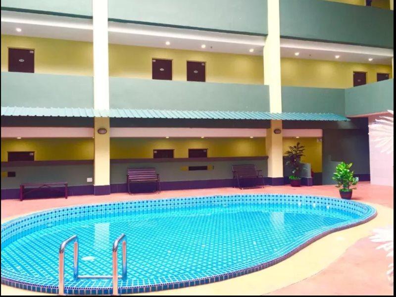 Riverview Hotel Bahau Экстерьер фото