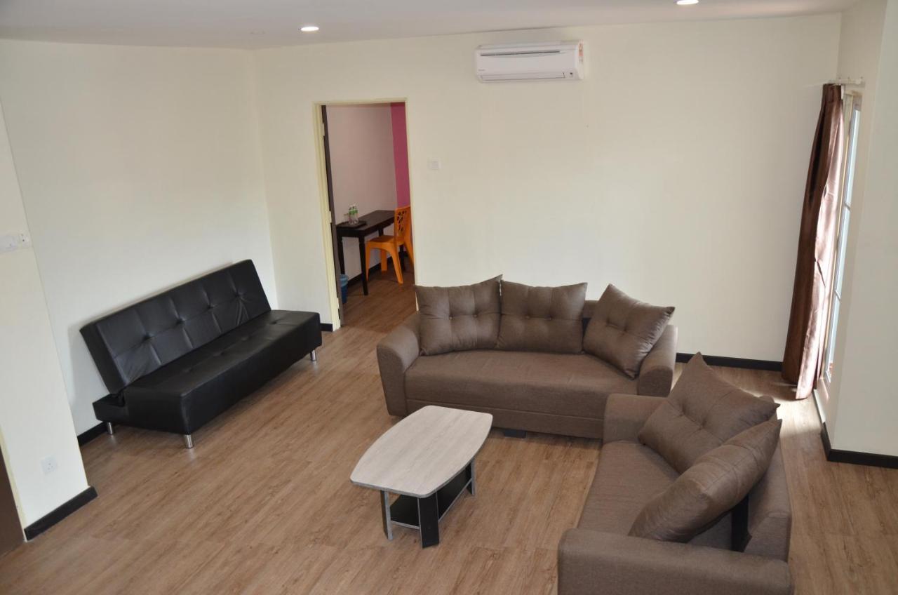 Riverview Hotel Bahau Экстерьер фото