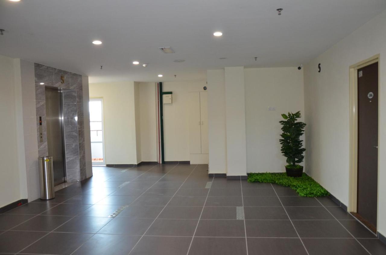 Riverview Hotel Bahau Экстерьер фото