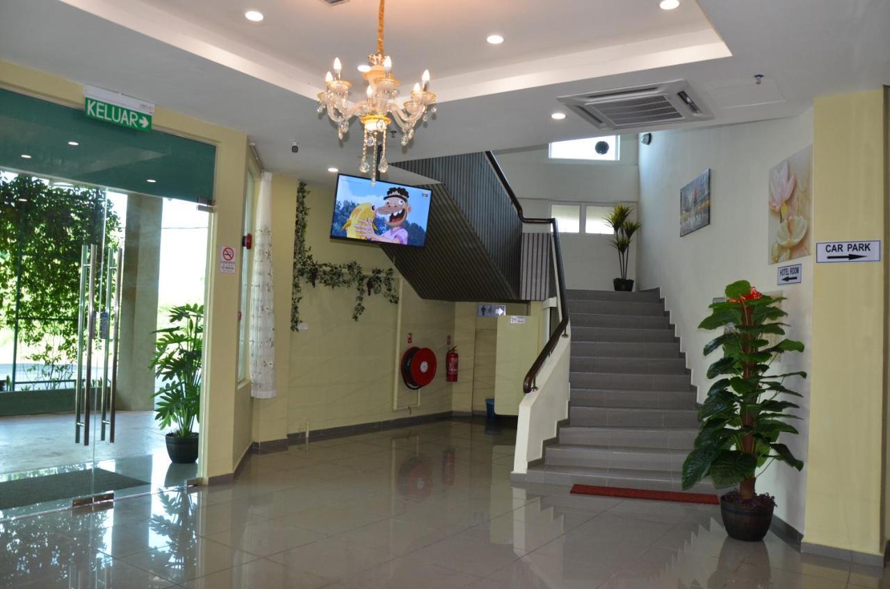 Riverview Hotel Bahau Экстерьер фото