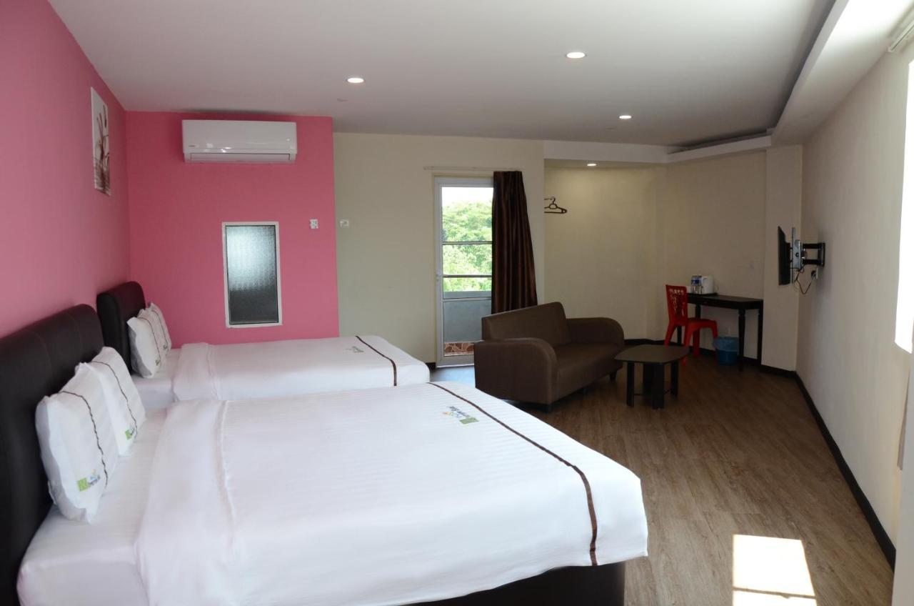 Riverview Hotel Bahau Экстерьер фото