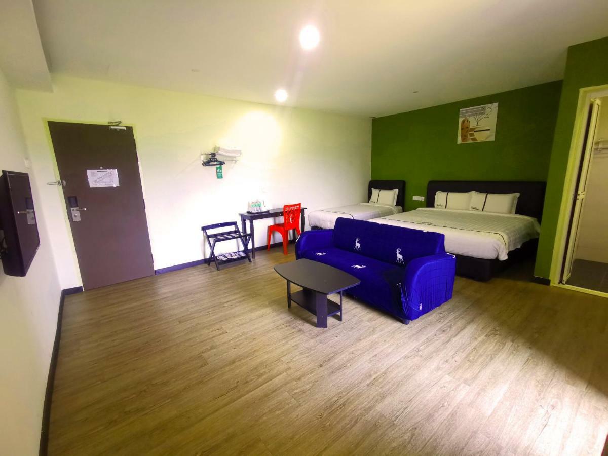 Riverview Hotel Bahau Экстерьер фото